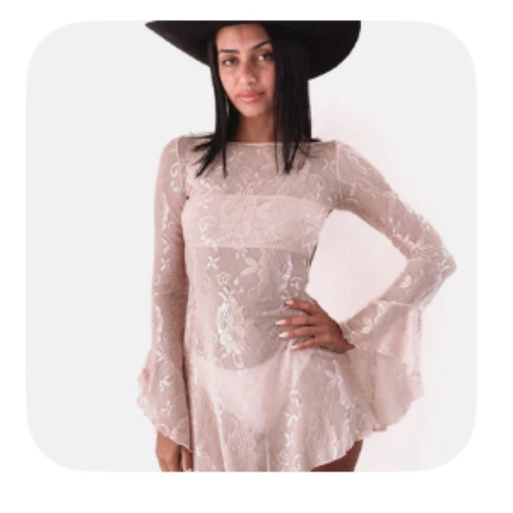 Her pony pink dress